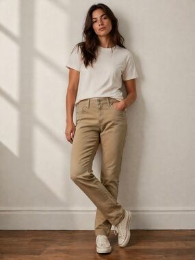 NWT Levi's beige denim/jeans/pants 29/28 women's 721 High Rise Skinny classic